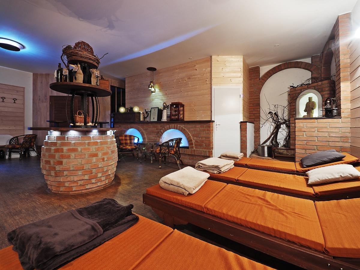 Milotice Hotel Vinohrad מראה חיצוני תמונה
